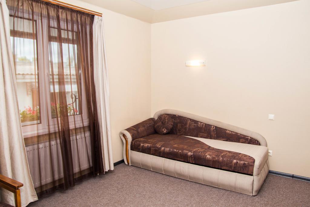 Yuzhniy Dvorik Aparthotel Odessa Luaran gambar