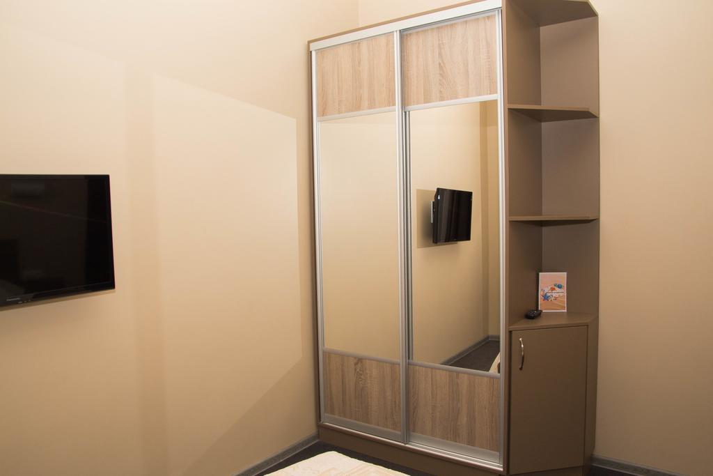 Yuzhniy Dvorik Aparthotel Odessa Luaran gambar
