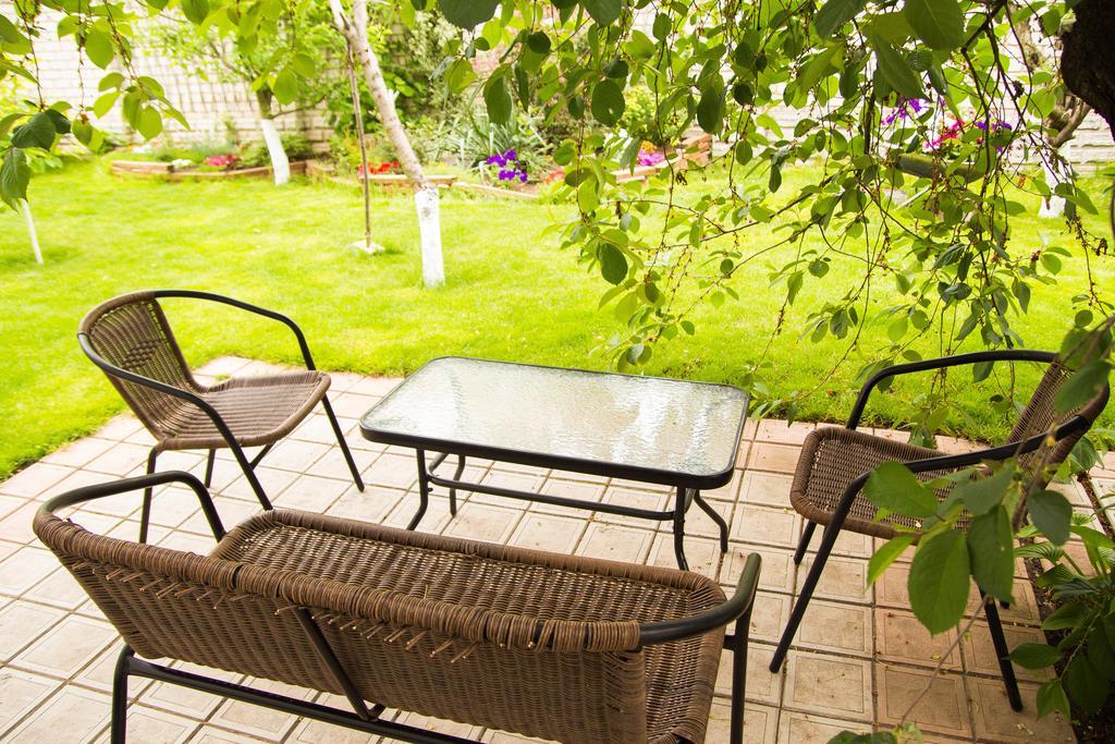 Yuzhniy Dvorik Aparthotel Odessa Luaran gambar