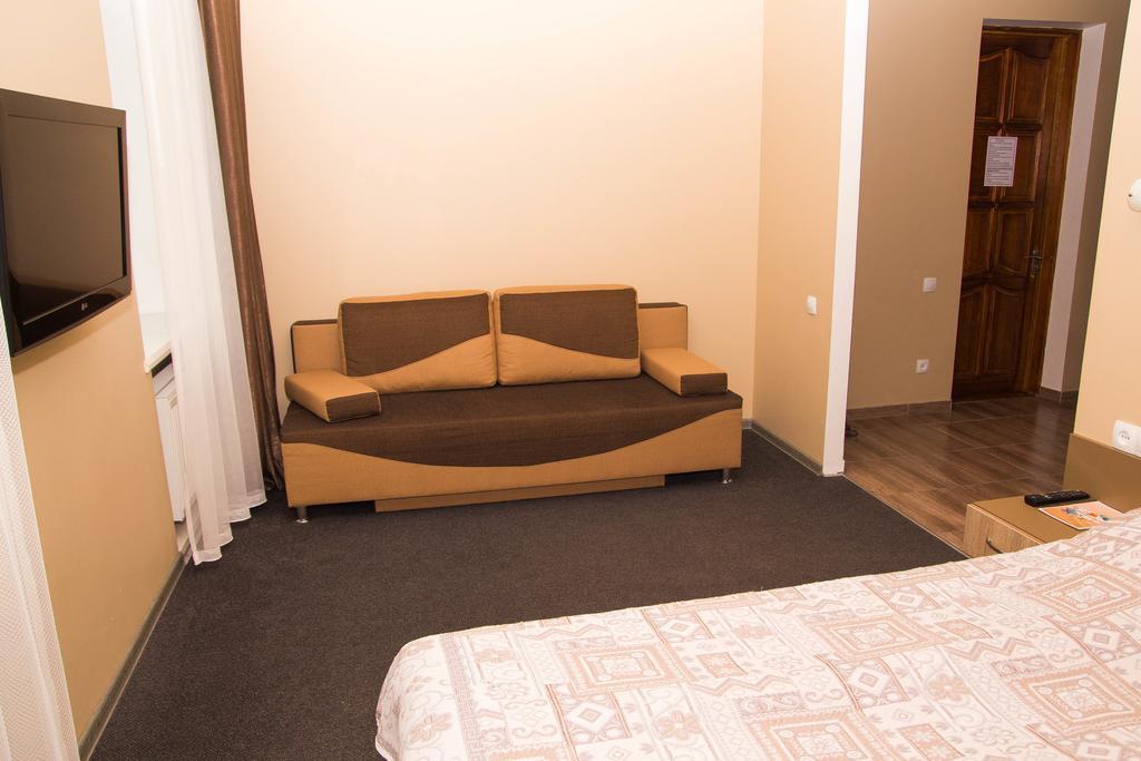 Yuzhniy Dvorik Aparthotel Odessa Luaran gambar
