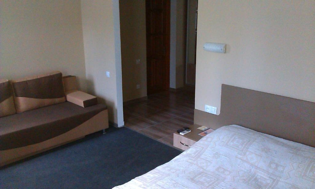 Yuzhniy Dvorik Aparthotel Odessa Bilik gambar